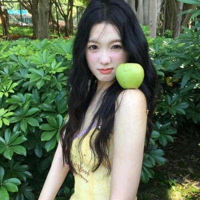 万花吐艳